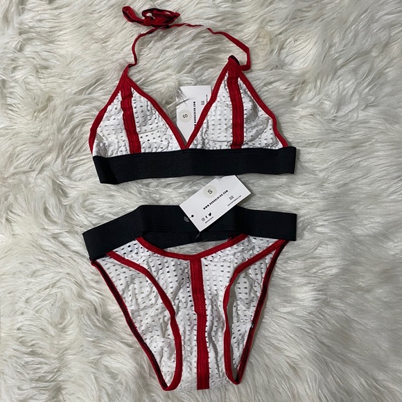 🟣 White BADGAL BLVD bathing suit set - Picture 2 of 3